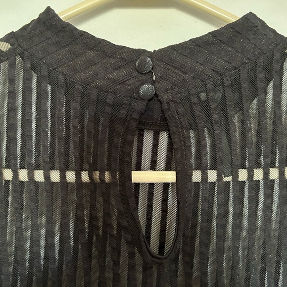 Black blouse - Picture 3 of 4